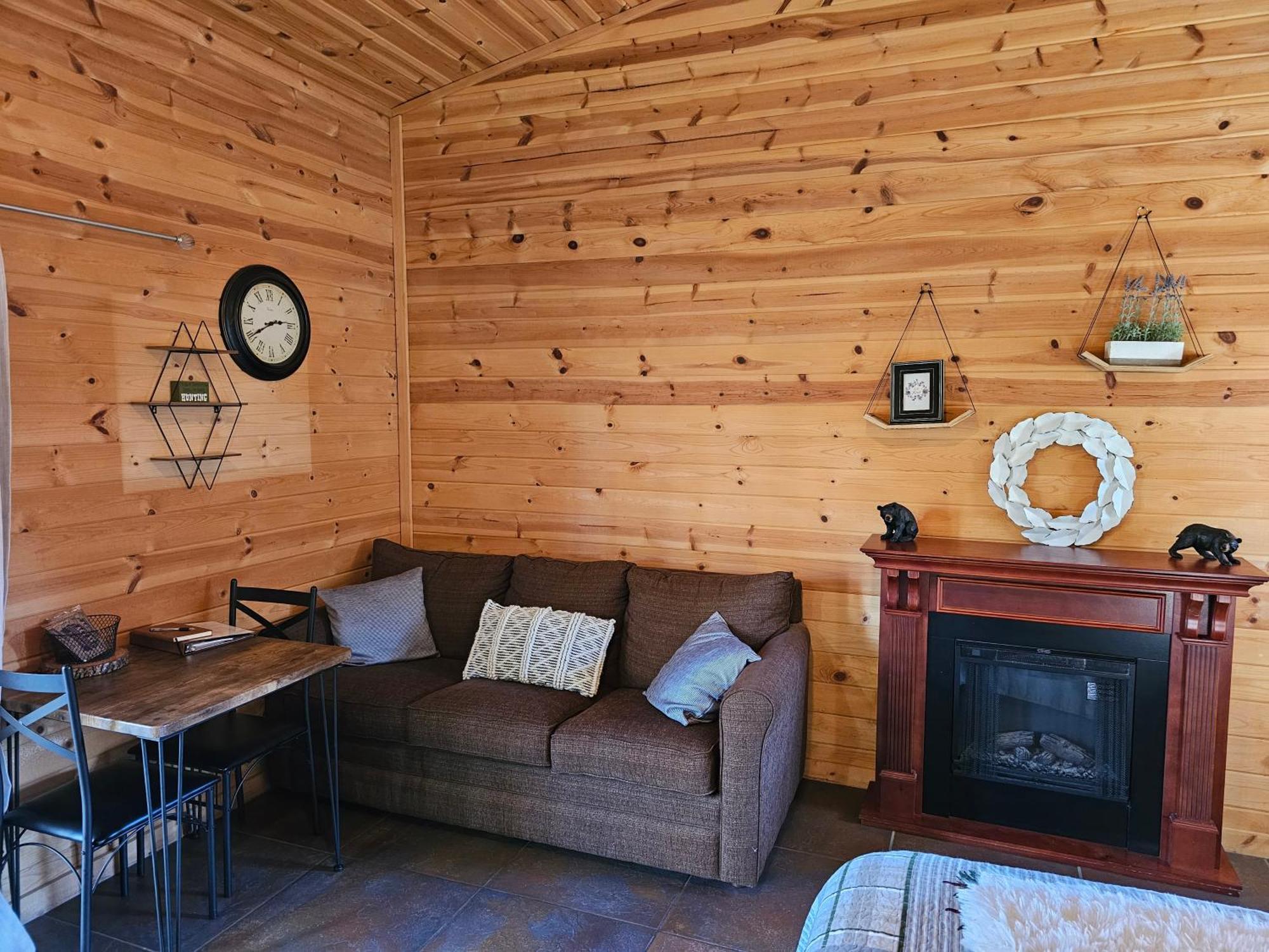 5 Min To Beaver Lake-King Bed-Fire Pit-Jetted Tub #5 Eureka Springs Exterior photo